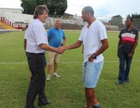 Paulistão: Com Romildão vetado, Mogi manda 