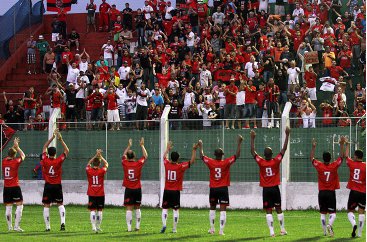 GAÚCHO: Classificados, rebaixado… e Brasil desbancando Grêmio?