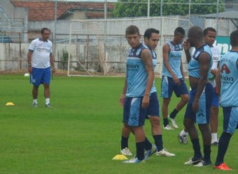 Paulista A2: Técnico quer definir time do Marília nesta quinta-feira