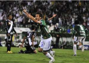 Vadão deu nó tático em último duelo contra Kleina em dérbi. Relembre!