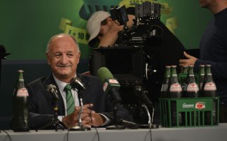 Neymar, Felipão e Bernard estrelam a nova campanha de Guaraná Antarctica