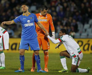 ESPANHOL: Getafe e Granada empatam em gols e expulsões