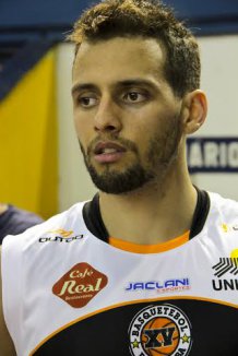 Basquete: Equipe masculina do XV retorna aos treinos