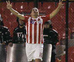 Carrasco de Flamengo e Santos está perto de assinar com time brasileiro