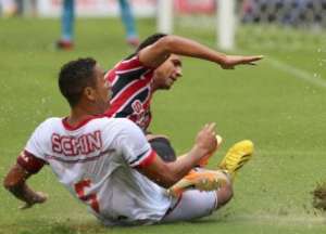 São Paulo 0 x 1 Ituano - Entregando ou não, Tricolor ajuda a eliminar o Timão