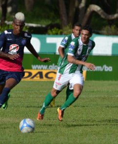 BAIANO: Bahia sofre, dança o vira e vence o Vitória da Conquista