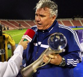 Ex-técnico da Seleção Brasileira é campeão no Catar