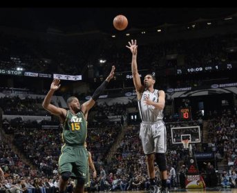 Basquete: Spurs supera Jazz e fatura 10ª vitória seguida na NBA