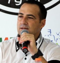 Paranaense: Paulo Foiani comemora reestreia vitoriosa em clube velho conhecido