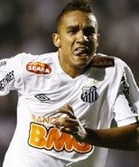 Ex Menino da Vila, lateral entra na mira de Barcelona e Real Madrid