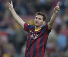 Espanhol: Messi se diz honrado por marca histórica no Barcelona