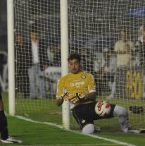 Carioca: Liberado, Martín Silva volta a desfalcar treino do Vasco