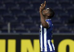 LIGA EUROPA: Napoli e Juventus tentam precisam vencer para confirmar favoritismo