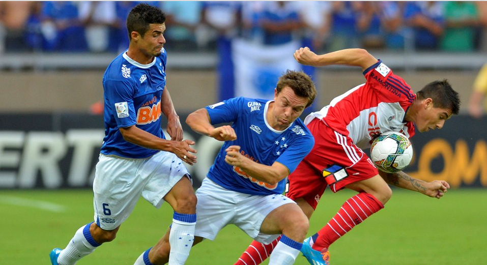 LIBERTADORES: Cruzeiro e Atlético-PR tentam vitória para não se complicarem