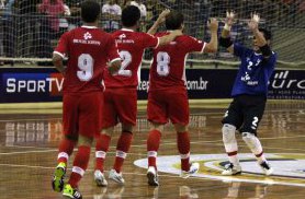 Futsal: No primeiro jogo da história, Futsal Brasil Kirin goleia em torneio no Paraná