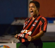 LIBERTADORES: Atlético-PR é líder e Cruzeiro tropeça