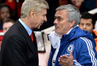 Inglês: Antes de jogo mil, Wenger é ironizado por Mourinho