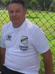 Independente  x Santacruzense – Em crise, clubes miram objetivos distintos