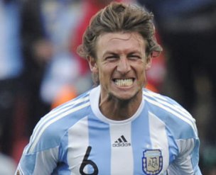 Argentino, ex-Real Madrid anuncia aposentadoria do futebol