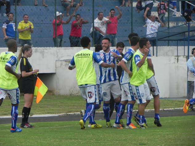 Catanduvense 3 x 2 Guarani – Goleiro volta a falhar e tira o sonho do acesso