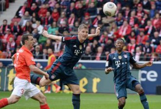 ALEMÃO: Bayern bate Mainz e fica a uma vitória do título alemão