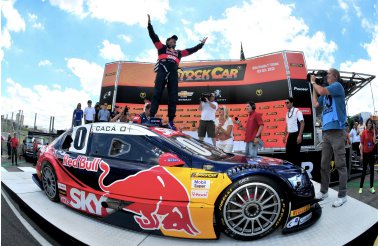 Velocidade: Cacá e argentino faturam pole na 1ª etapa da Stock