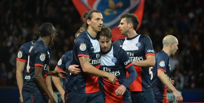 FRANCÊS: Olympique de Marselha perde e vê Liga dos Campeões se distanciar