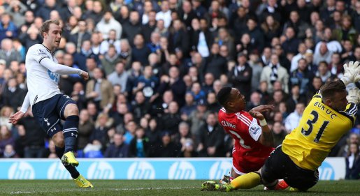 INGLÊS: Com Paulinho no banco, Tottenham vence com gol no fim