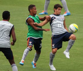 Carioca: Recuperados, Conca e Diguinho treinam normalmente no Flu