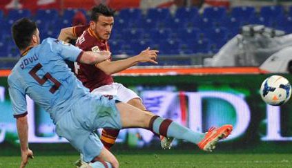 ITALIANO:  Roma marca nos acréscimos e ganha em casa do Torino