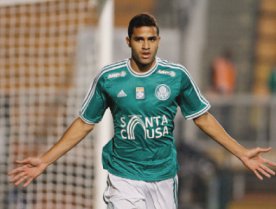 Paulistão: Proposta salarial não agrada, e artilheiro do Palmeiras pode sair