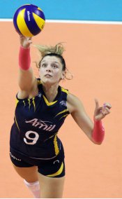 Vôlei: Amil joga em São Caetano em busca da classificação para a semifinal