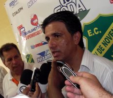 EXCLUSIVO! Cotia acerta com treinador com acesso na Série A3