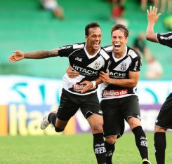 Criciúma sonda volante da Ponte e matador semifinalista do Paulistão