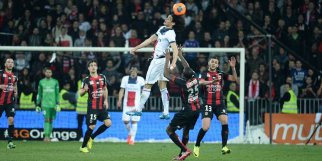 FRANCÊS: PSG derrota Nice e amplia vantagem na liderança