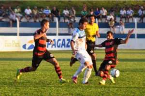 SUL-MATO-GROSSENSE: Mirando a final, Ivinhema e Naviraiense tentam surpreender