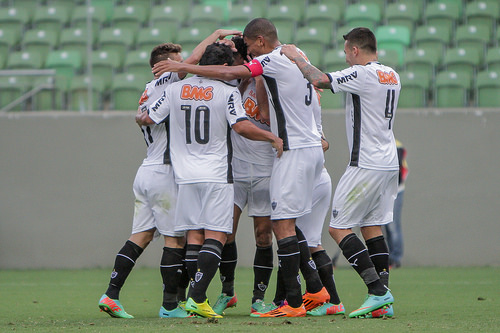 MINEIRO: Com pé na final, Cruzeiro e Atlético tentam evitar zebra
