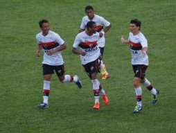 GOIANÃO CHEVROLET: Atlético acaba com a festa da Anapolina e garante vaga na final