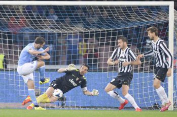 ITALIANO: Napoli impõe 1º revés em 5 meses à Juventus