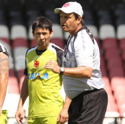 Carioca: Técnico diz que Vasco se impôs e mereceu vaga na final