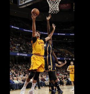 Basquete: Varejão se lesiona, mas Cavaliers supera o Pacers na NBA
