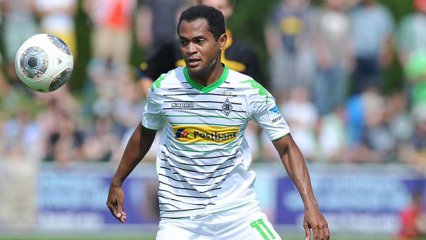Alemão: Com cinco gols nos últimos seis jogos, Raffael marca de novo e Borussia vence