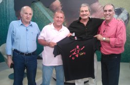 Craque Zico marca presença no Mundo da Bola