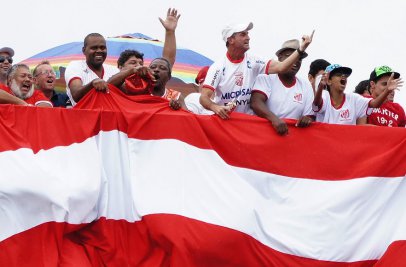 Paulista A2: Torcida do Capivariano lota as ruas da cidade para comemorar acesso