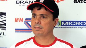 Paulista A2: Evaristo Piza parabeniza os jogadores e comemora acesso do Capivariano