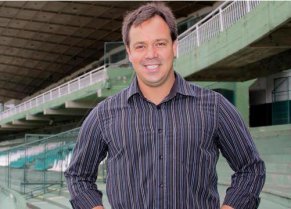 Paranaense: Após eliminação, treinador deixa o Coritiba