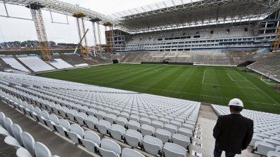 Copa 2014: Itaquerão ganha proteções em setor interditado da obra