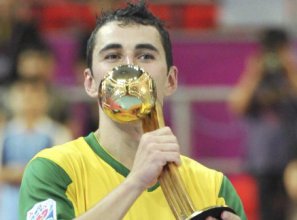 Futsal: Após Falcão, Neto ataca CBFS e deixa seleção
