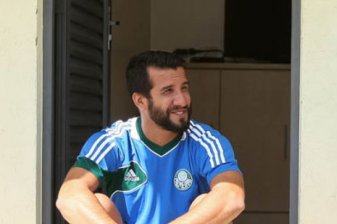 Copa do Brasil: Após 921 dias fora, zagueiro uruguaio pode estrear no Palmeiras
