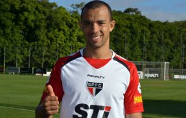 De saída? Zagueiro se lesiona e deve deixar o São Paulo